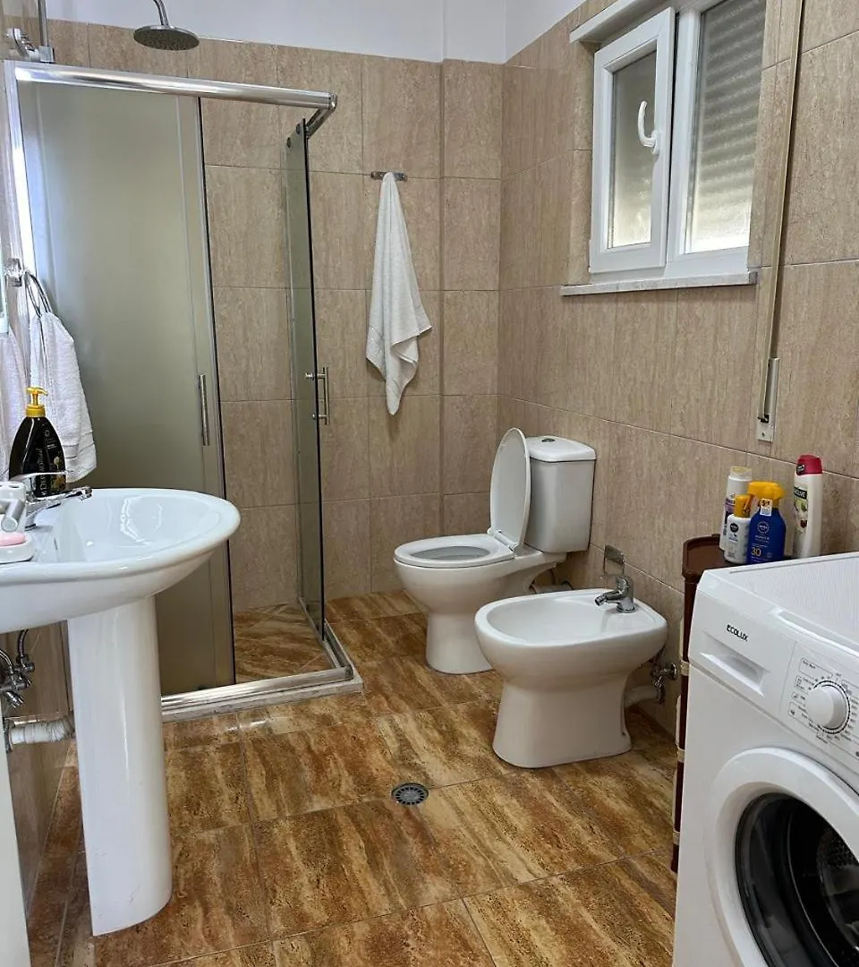 Gjiri I Lalzit- Joy Apartments-Kompleksi Lura 2 Dıraç