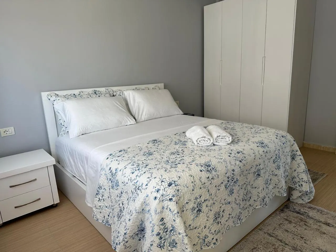 Daire Gjiri I Lalzit- Joy Apartments-Kompleksi Lura 2 Dıraç